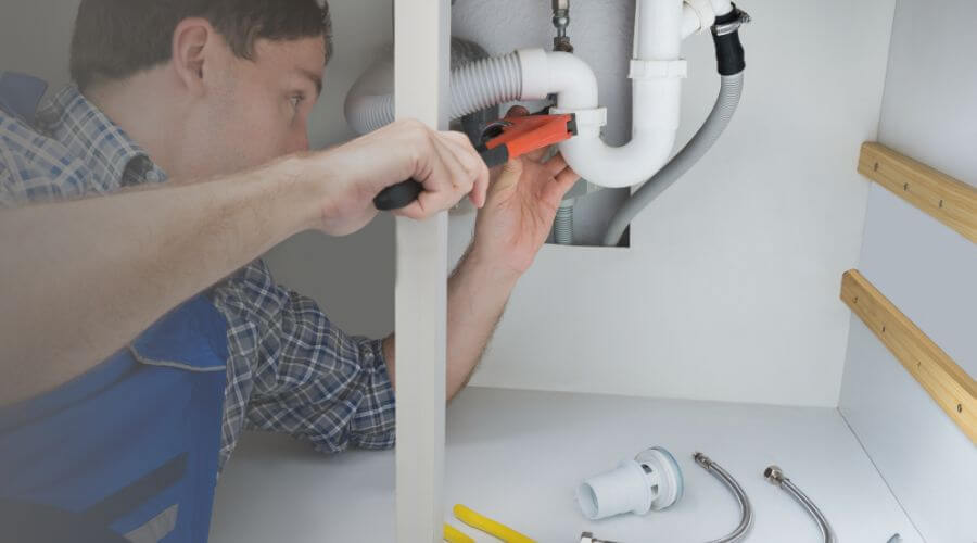Local expert plumbing services in Watkins, IA